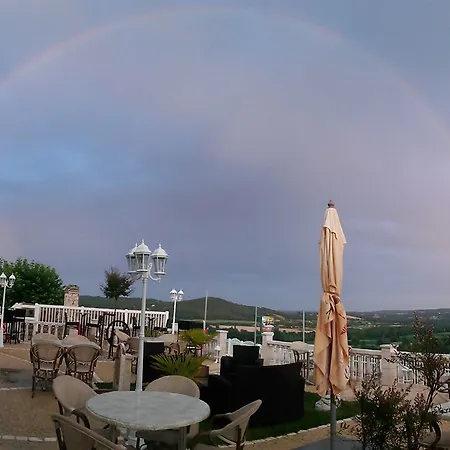 Hotel Les Terrasses De Beauregard