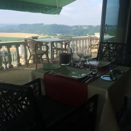 Les Terrasses De Beauregard Hotel