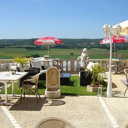 Hotel Les Terrasses De Beauregard 2*